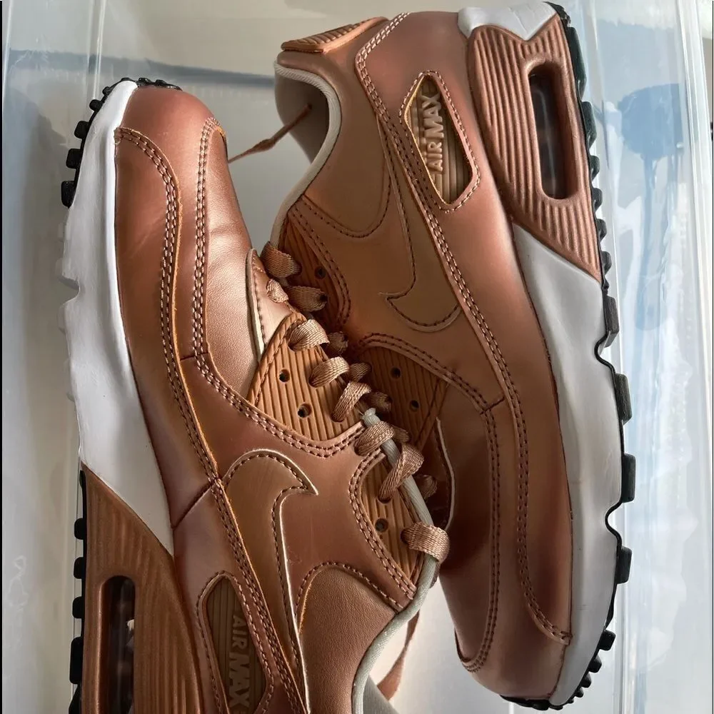 Nike Sneakers